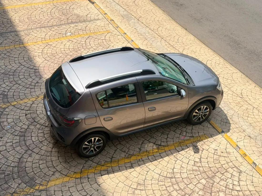RENAULT STEPWAY INTENSE 2023 AUTOMÁTICA