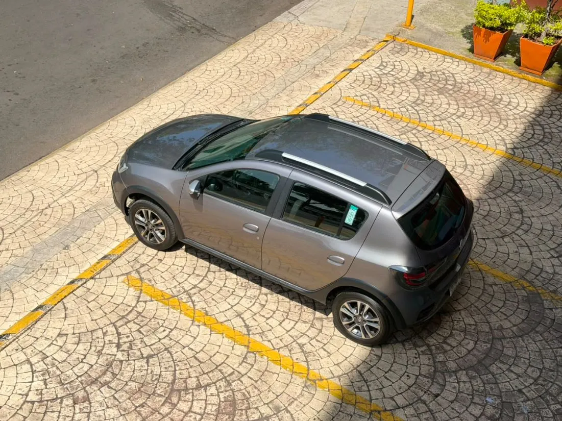 RENAULT STEPWAY INTENSE 2023 AUTOMÁTICA
