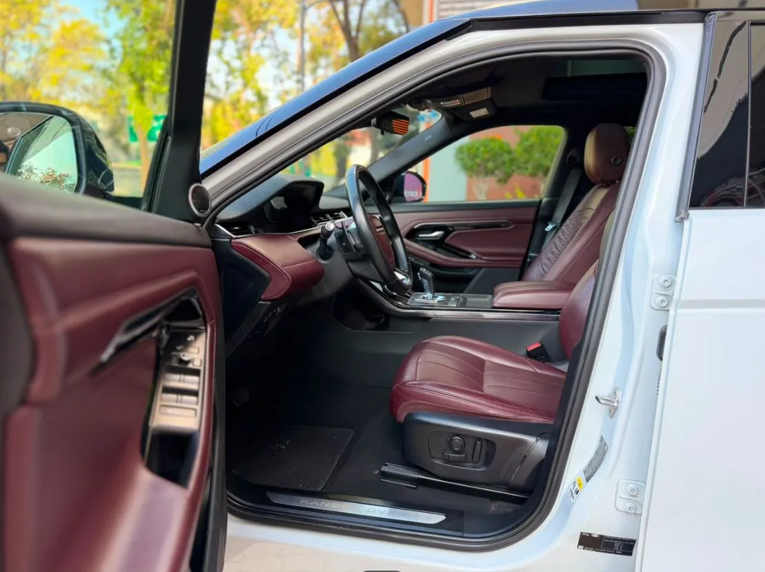 RANGE ROVER EVOQUE HSE 2020 (MHEV / TURBO HÍBRIDA)