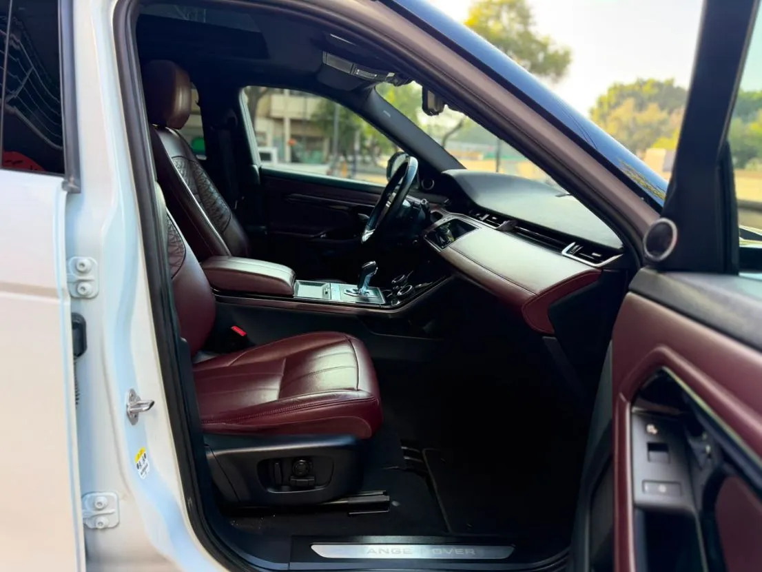 RANGE ROVER EVOQUE HSE 2020 (MHEV / TURBO HÍBRIDA)