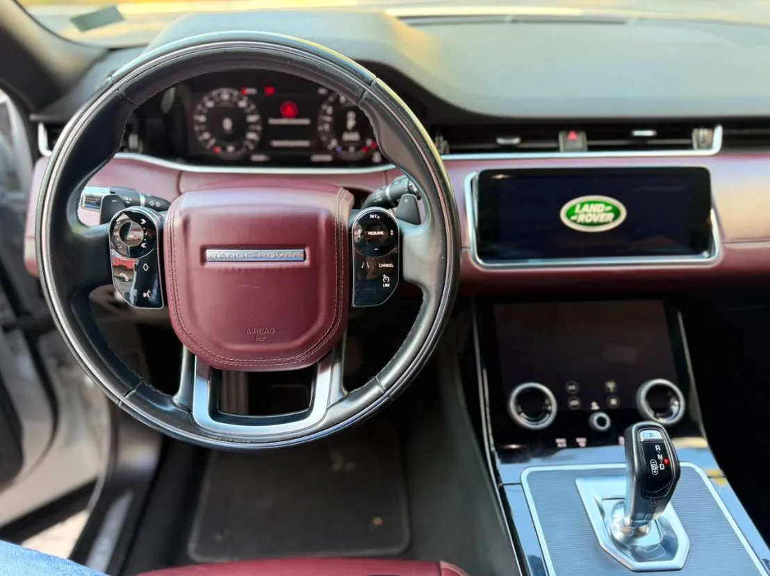 RANGE ROVER EVOQUE HSE 2020 (MHEV / TURBO HÍBRIDA)
