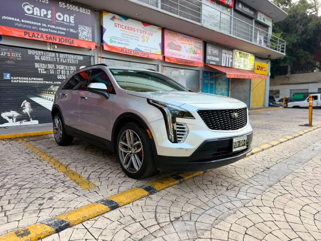 CADILLAC XT4 F-SPORT 2020