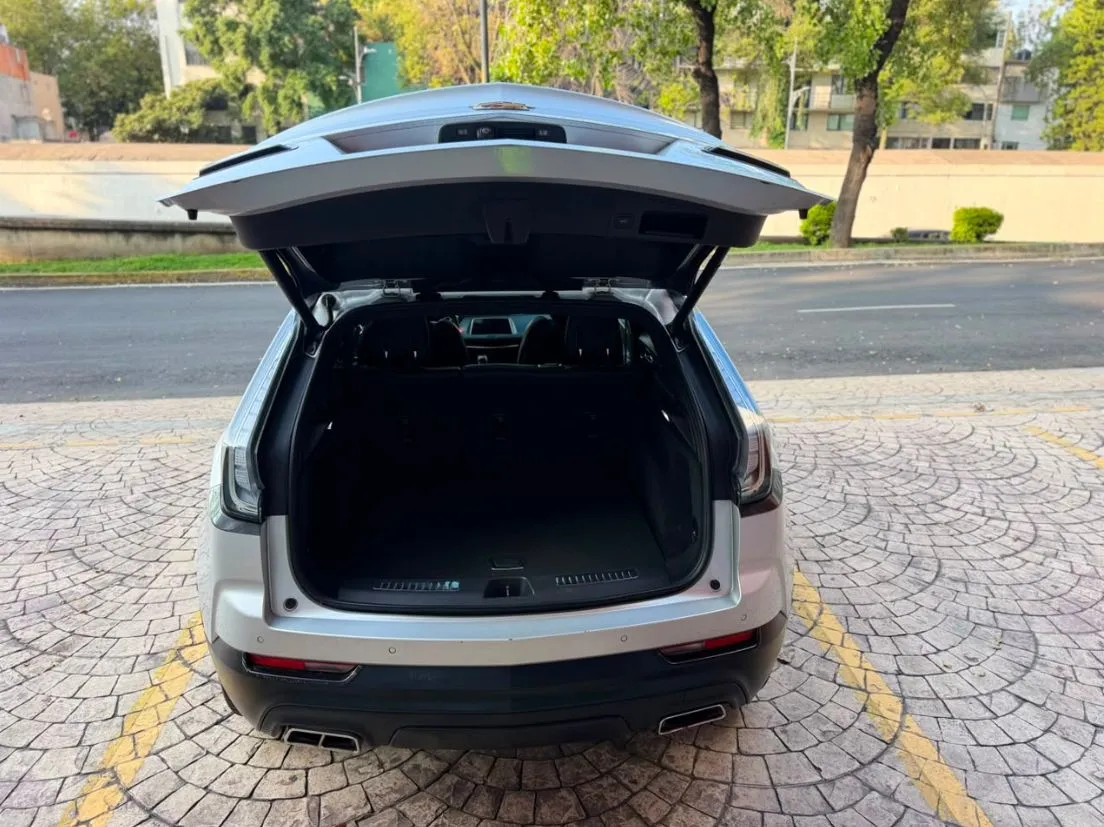 CADILLAC XT4 F-SPORT 2020