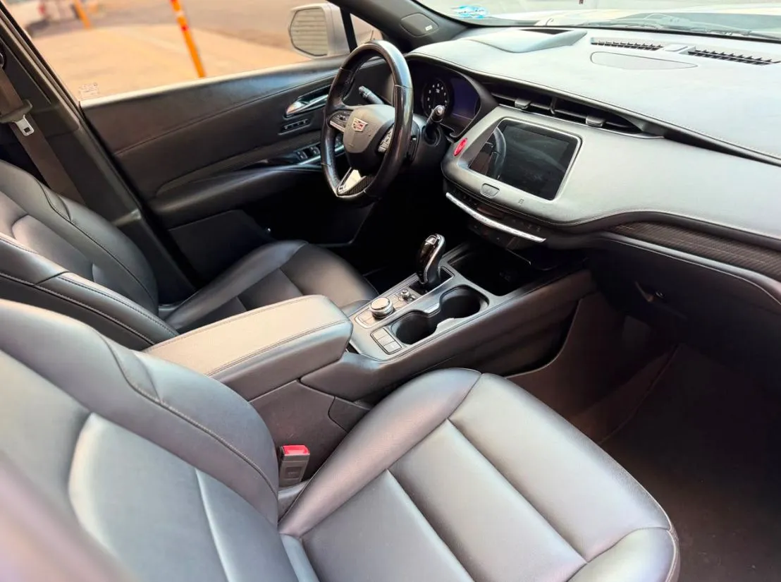 CADILLAC XT4 F-SPORT 2020