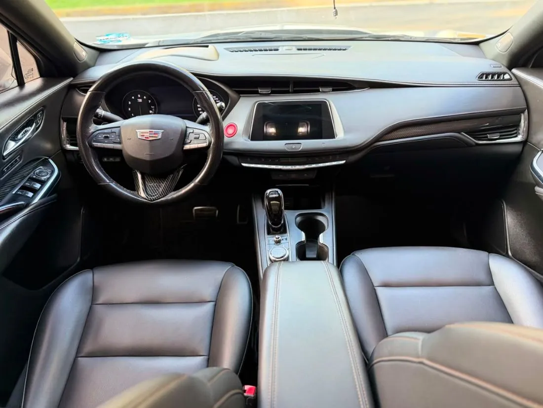 CADILLAC XT4 F-SPORT 2020