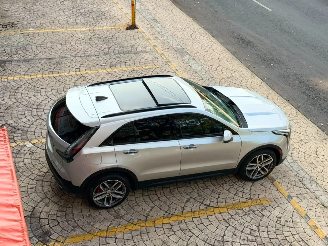 CADILLAC XT4 F-SPORT 2020