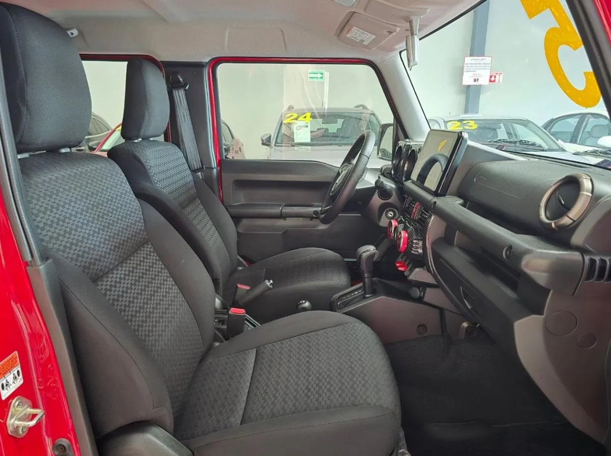 SUZUKI JIMNY GLX 5 PUERTAS 2025
