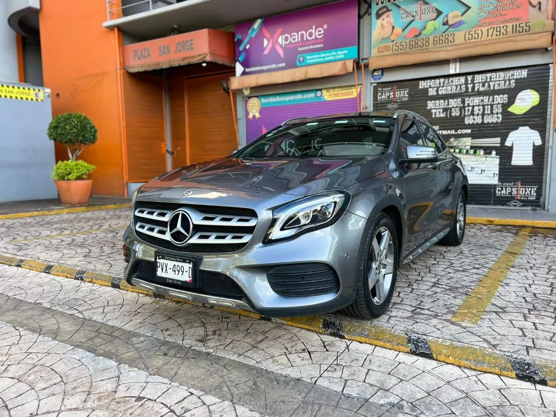 MERCEDES BENZ GLA 250 SPORT 2019 EQUIPO AMG