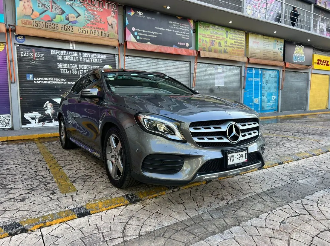 MERCEDES BENZ GLA 250 SPORT 2019 EQUIPO AMG