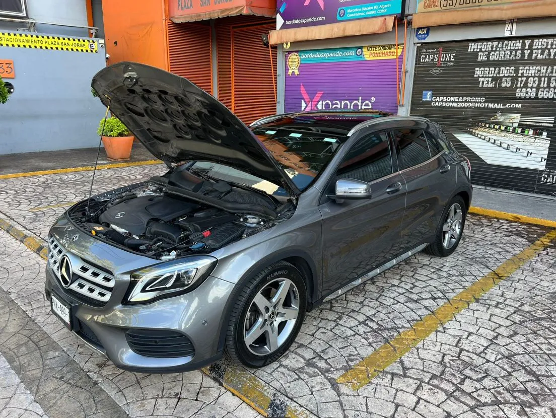 MERCEDES BENZ GLA 250 SPORT 2019 EQUIPO AMG