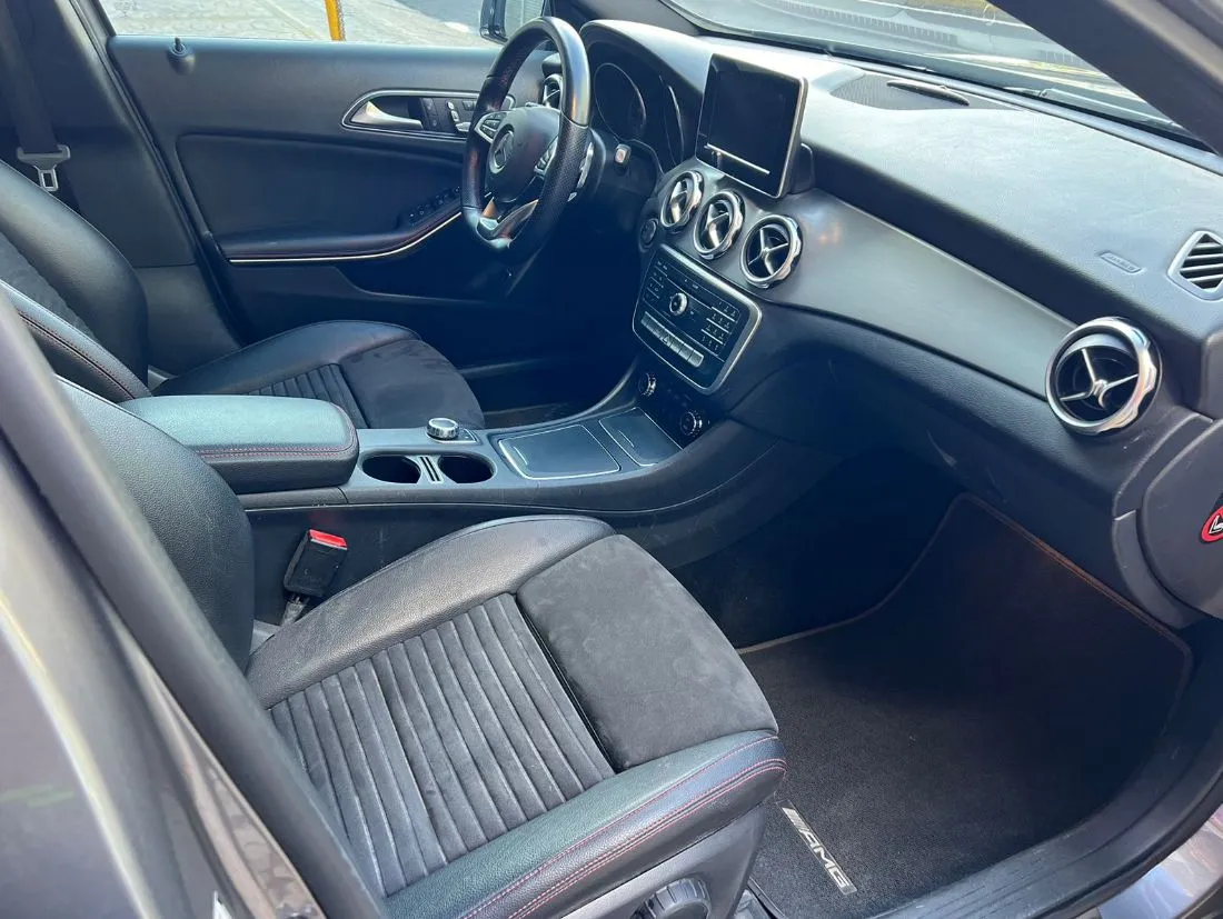 MERCEDES BENZ GLA 250 SPORT 2019 EQUIPO AMG
