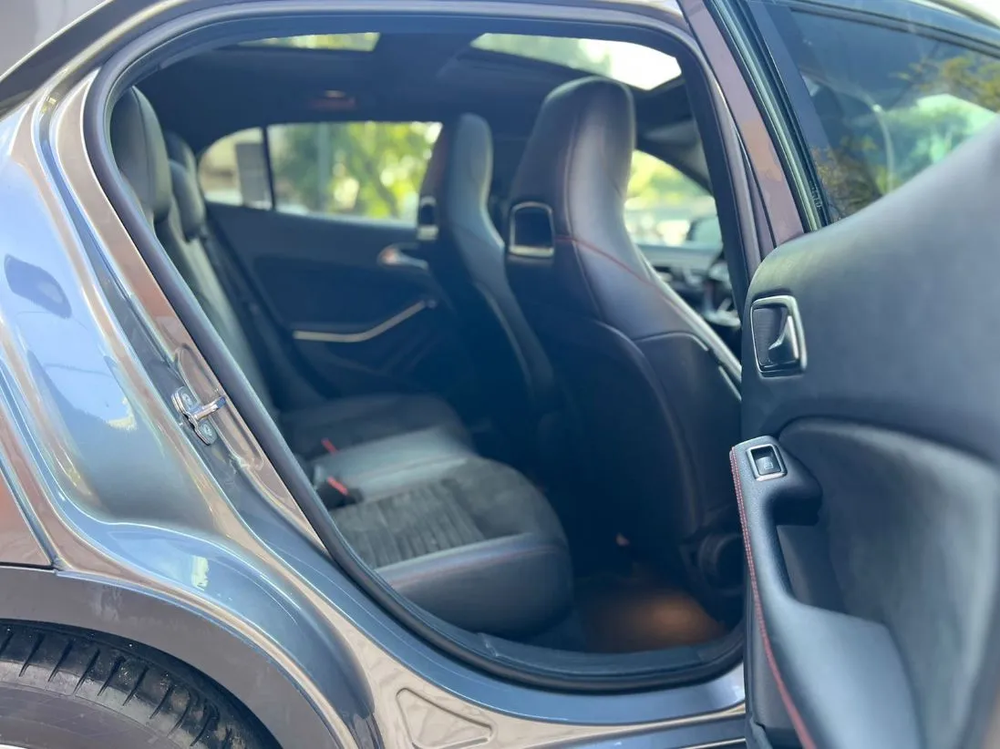 MERCEDES BENZ GLA 250 SPORT 2019 EQUIPO AMG