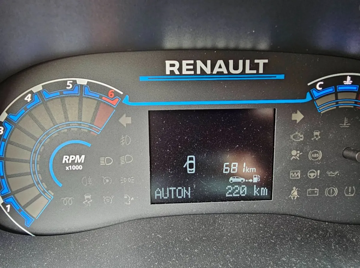 Renault Kwid Iconic 2025 (Hatchback)