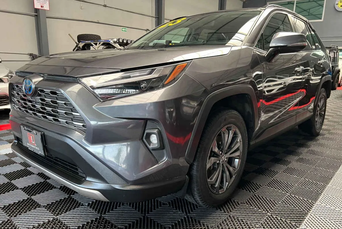 Toyota RAV4 2023 5p Limited HEV
