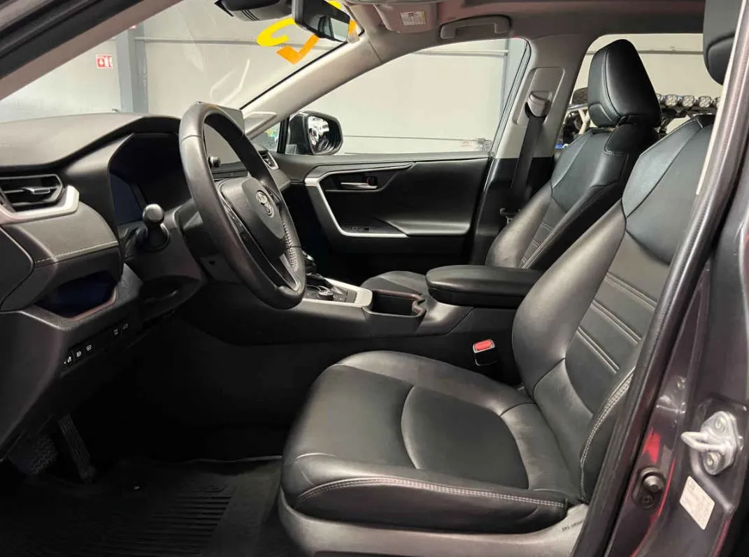 Toyota RAV4 2023 5p Limited HEV