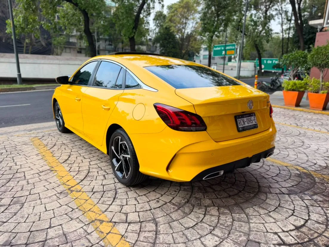 MG GT EXITE TURBO 2024
