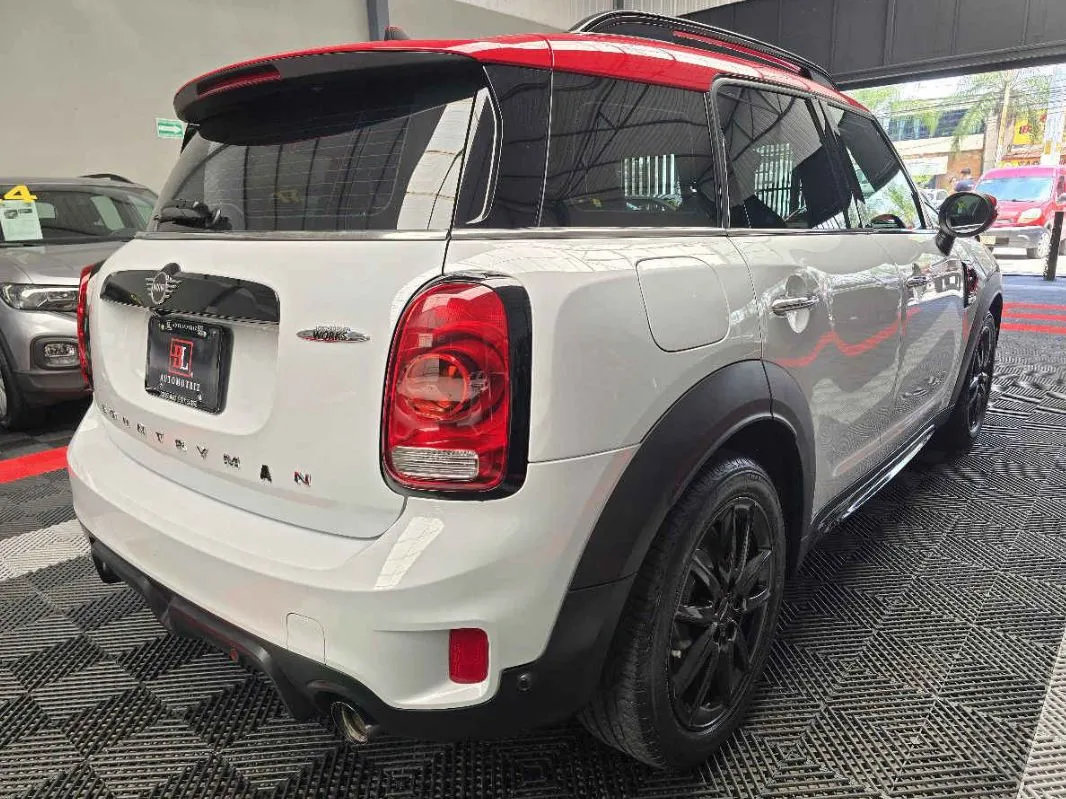 Mini Countryman 2020 5p S J Cooper Works Hot Chili L4/2.0/T Aut.