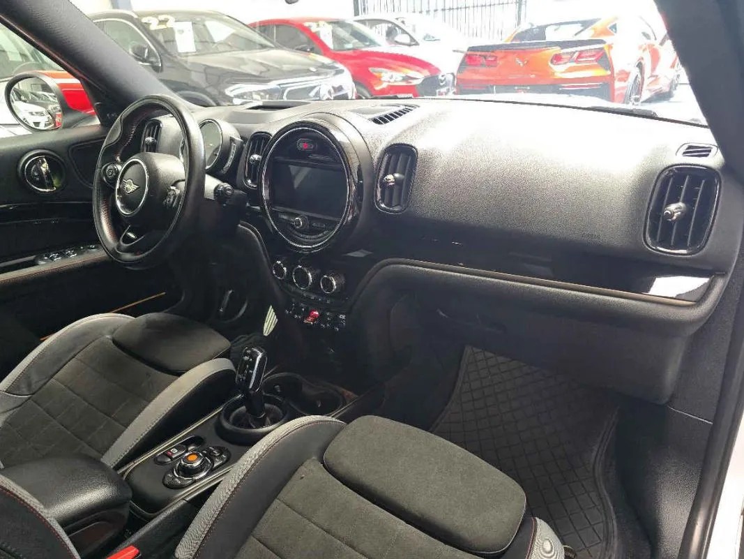 Mini Countryman 2020 5p S J Cooper Works Hot Chili L4/2.0/T Aut.