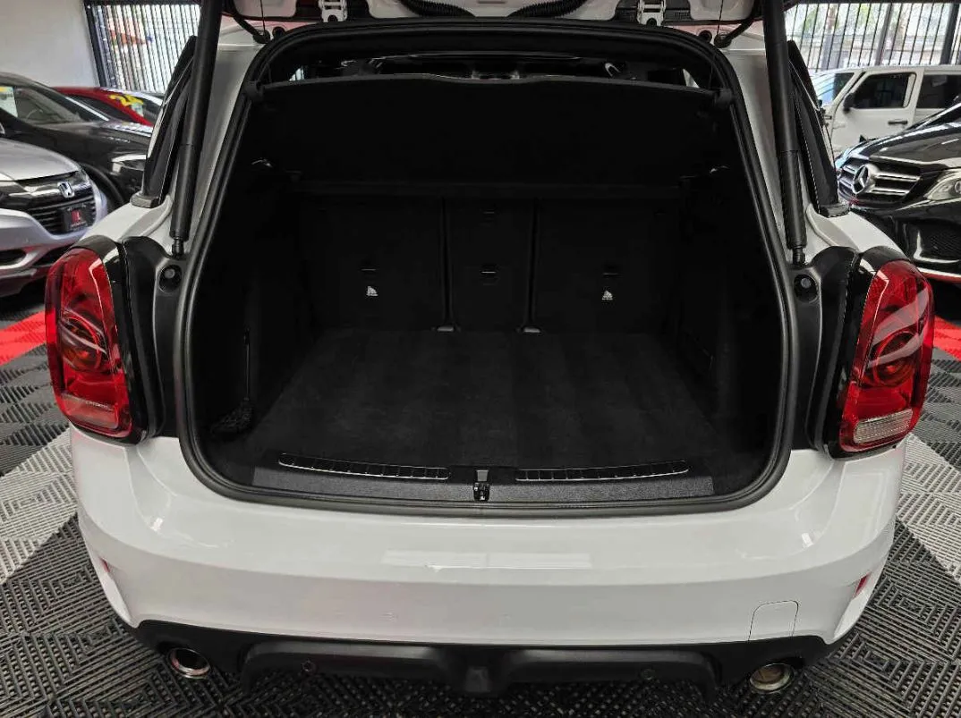 Mini Countryman 2020 5p S J Cooper Works Hot Chili L4/2.0/T Aut.