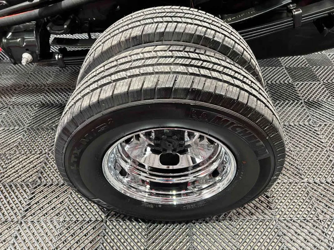 Ford F 350 2024 2p Chasis XL V8/7.3 Aut.