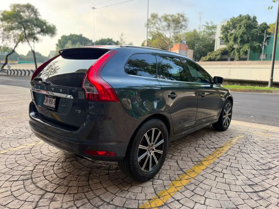VOLVO XC60 2015 TURBO 4 CIL