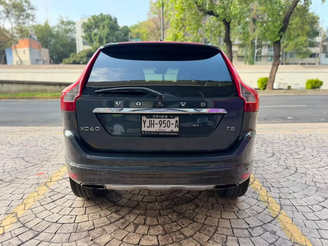 VOLVO XC60 2015 TURBO 4 CIL