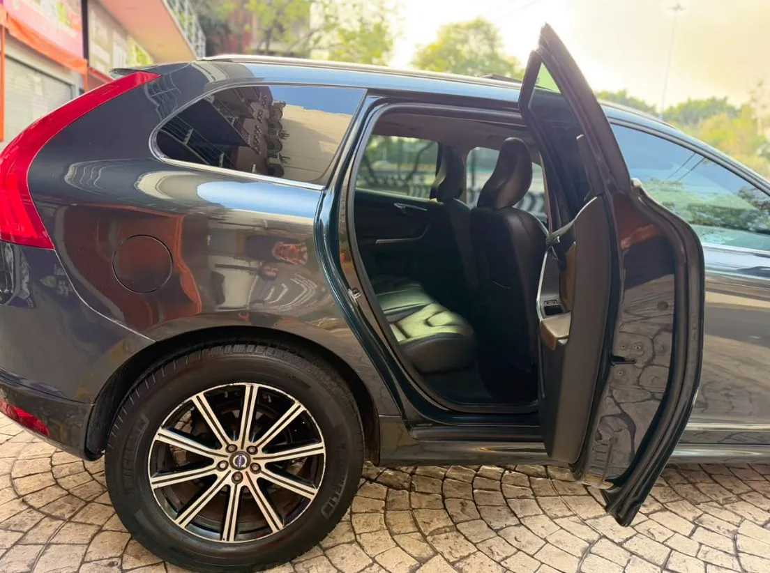 VOLVO XC60 2015 TURBO 4 CIL
