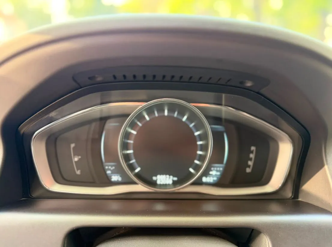 VOLVO XC60 2015 TURBO 4 CIL
