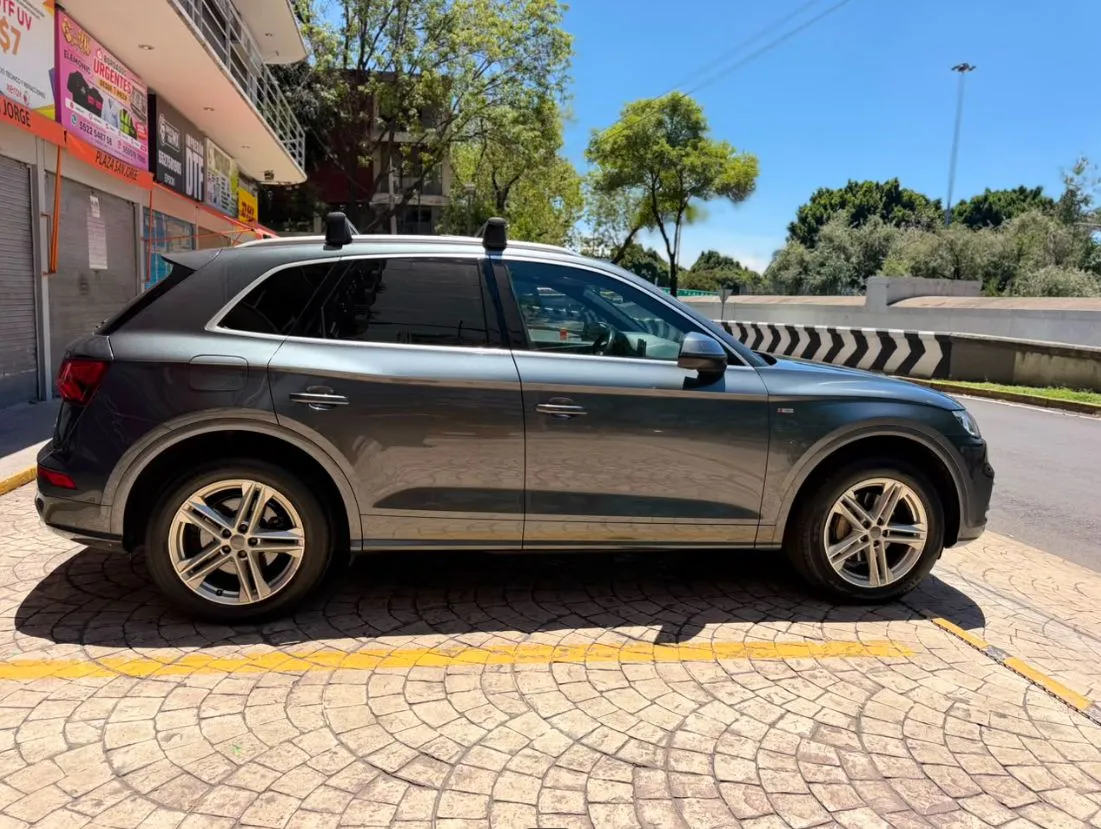 AUDI Q5 S LINE STRONIC QUATTRO 2018 “LÍNEA NUEVA”
