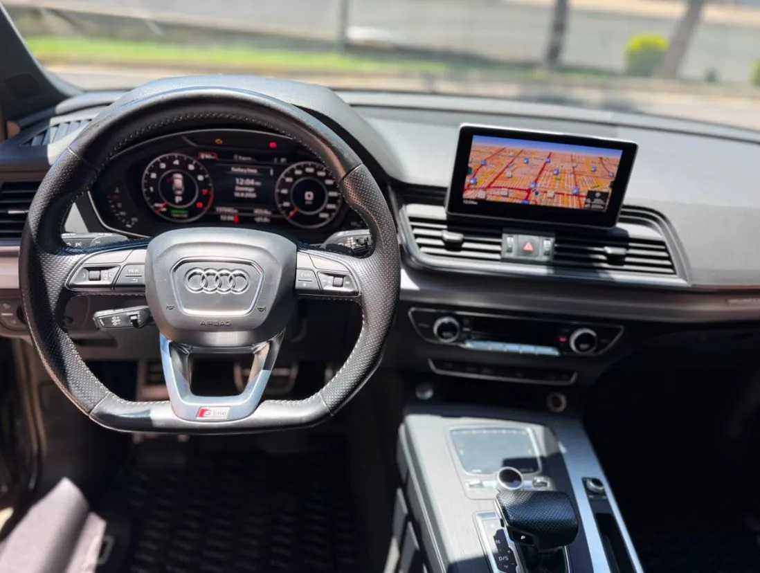 AUDI Q5 S LINE STRONIC QUATTRO 2018 “LÍNEA NUEVA”