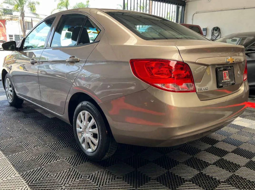 Chevrolet Aveo 2023 5p LT Plus L4/1.5 Aut.