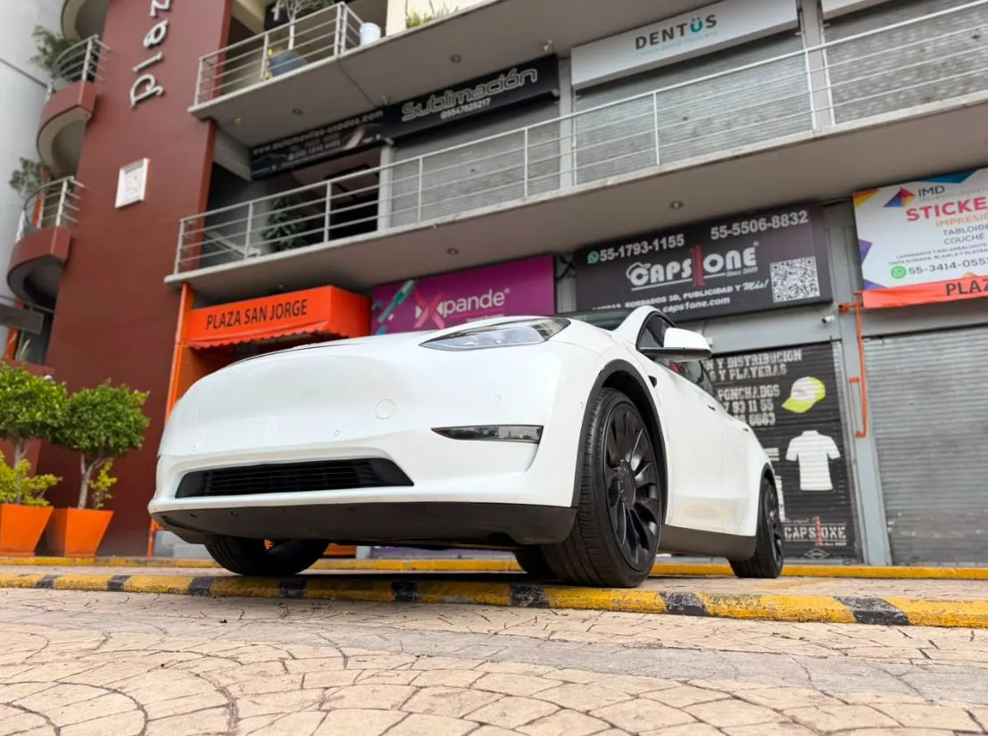 TESLA MODEL Y PERFORMANCE 2022
