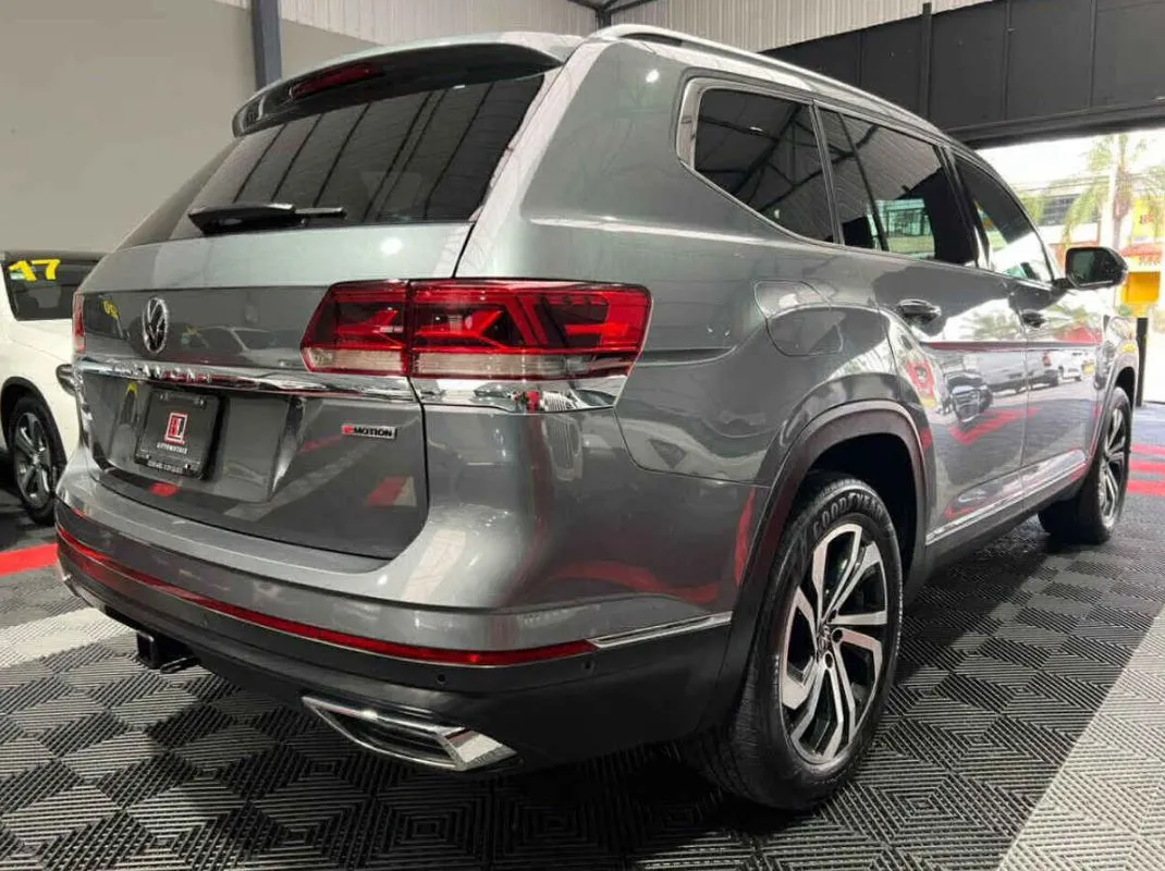 Volkswagen Teramont 2022 5p Highline V6/3.6 Aut.