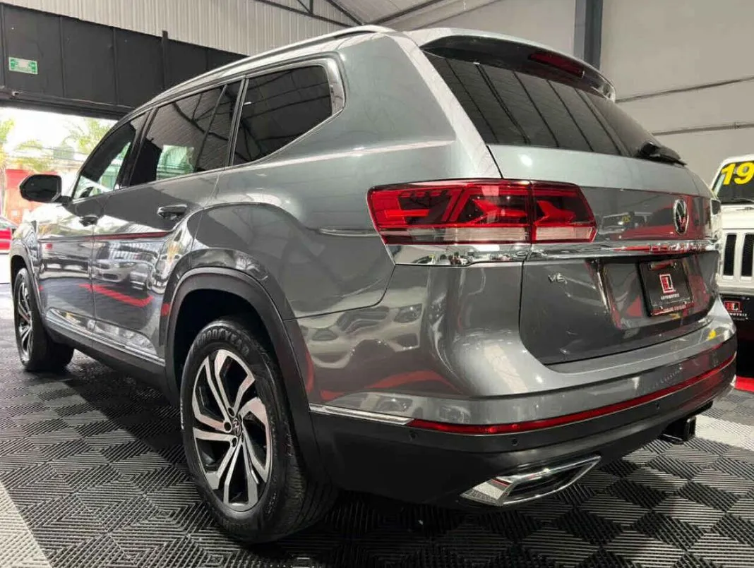 Volkswagen Teramont 2022 5p Highline V6/3.6 Aut.