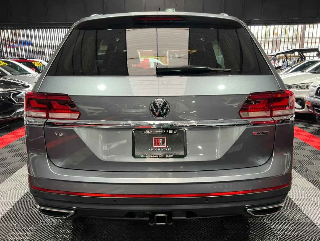 Volkswagen Teramont 2022 5p Highline V6/3.6 Aut.