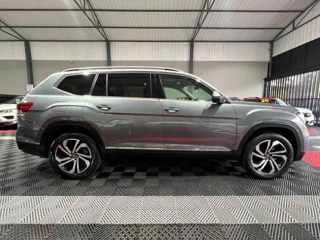 Volkswagen Teramont 2022 5p Highline V6/3.6 Aut.