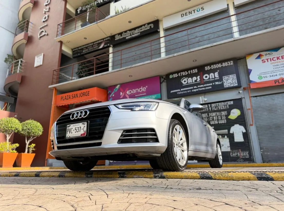 AUDI A4 SELECT TURBO 2017 LÍNEA NUEVA