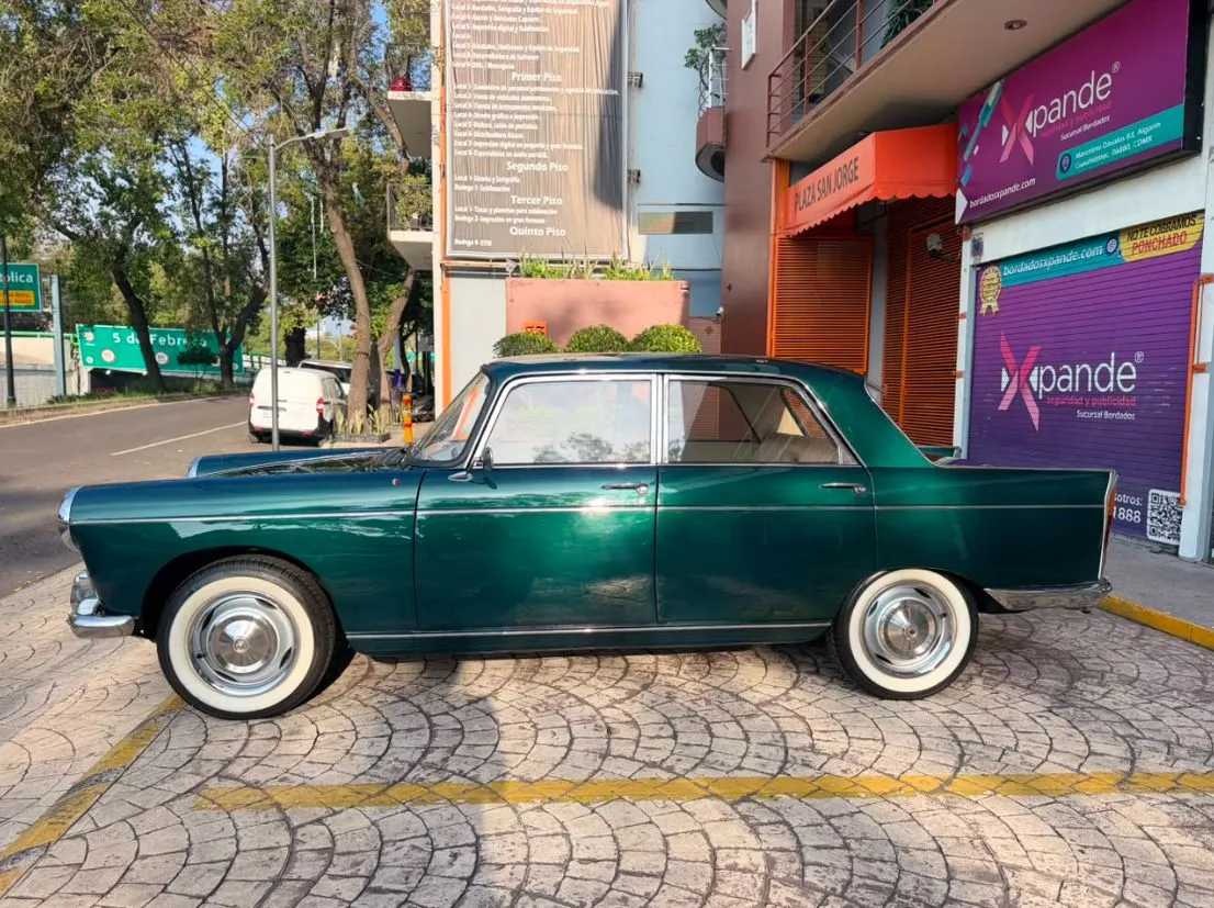 PEUGEOT 404 BERLINA 1962