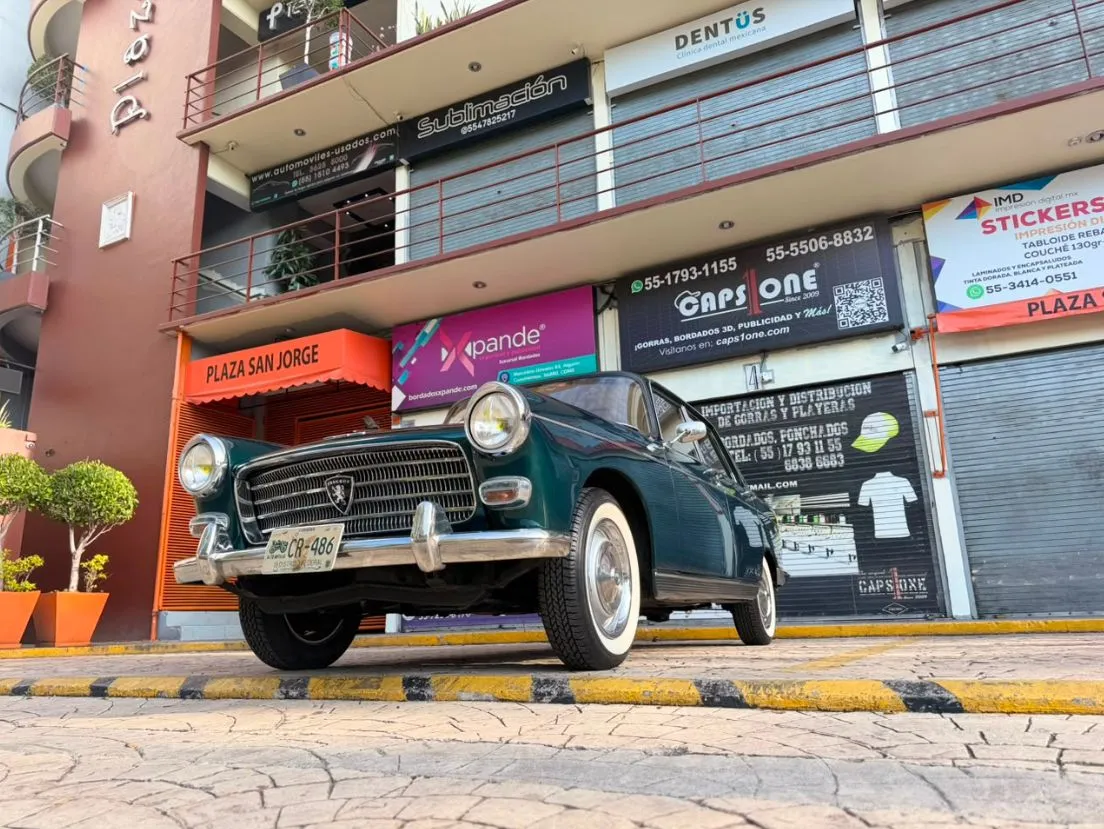PEUGEOT 404 BERLINA 1962