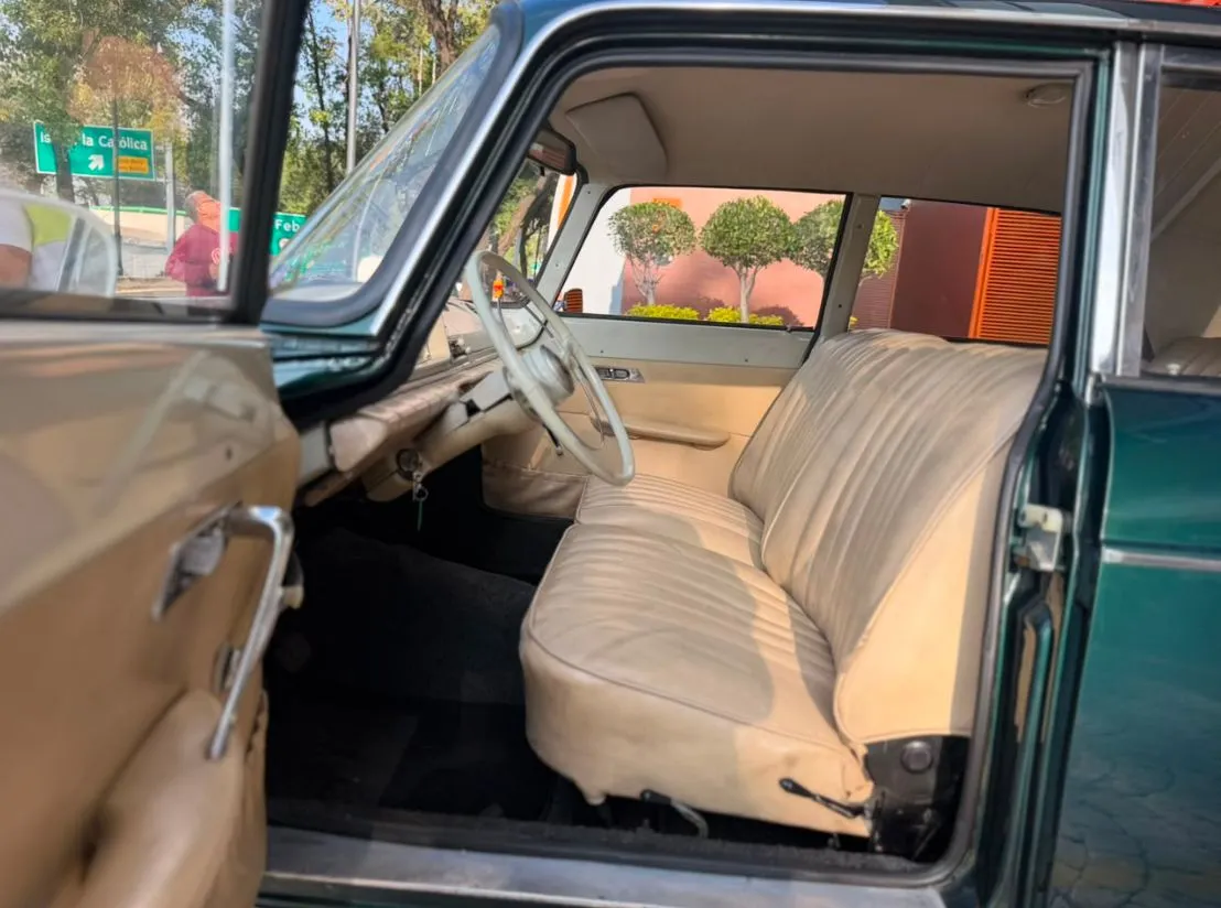 PEUGEOT 404 BERLINA 1962