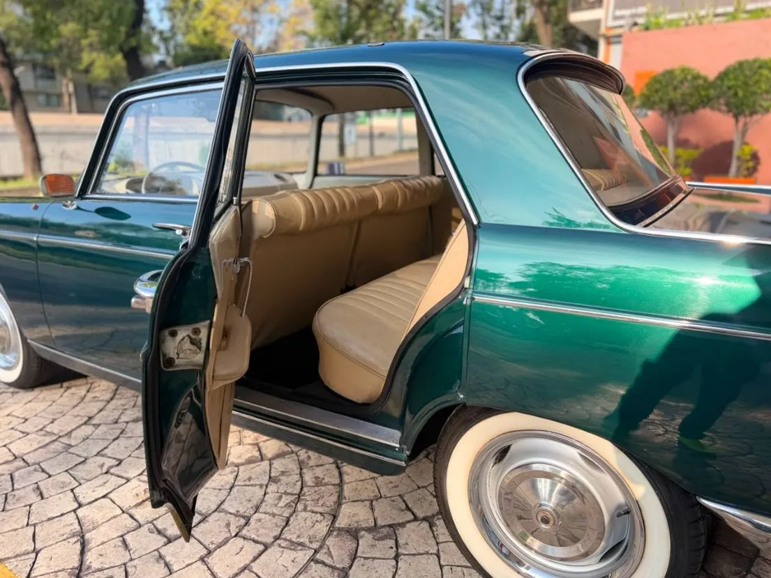 PEUGEOT 404 BERLINA 1962