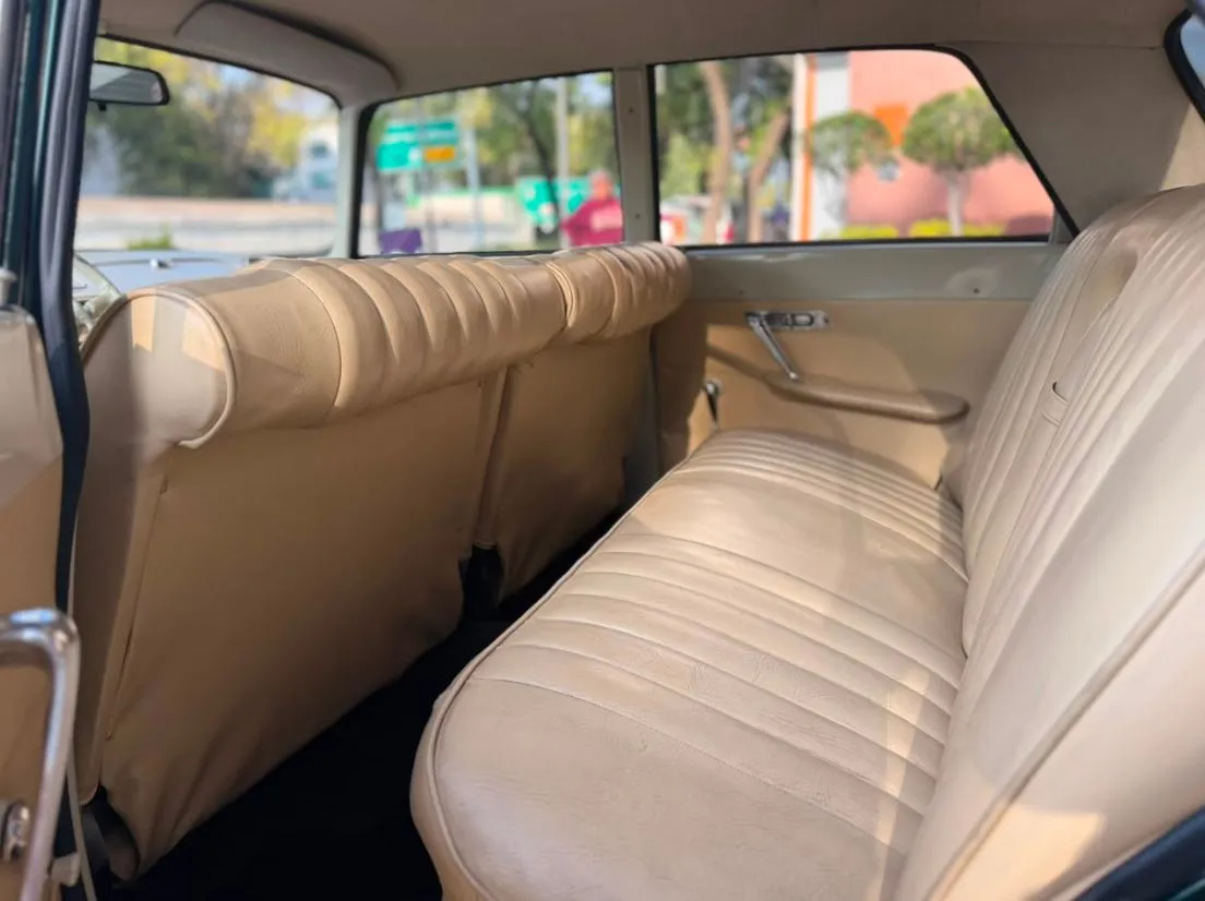 PEUGEOT 404 BERLINA 1962