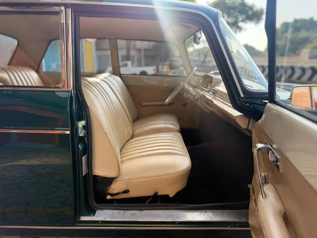 PEUGEOT 404 BERLINA 1962