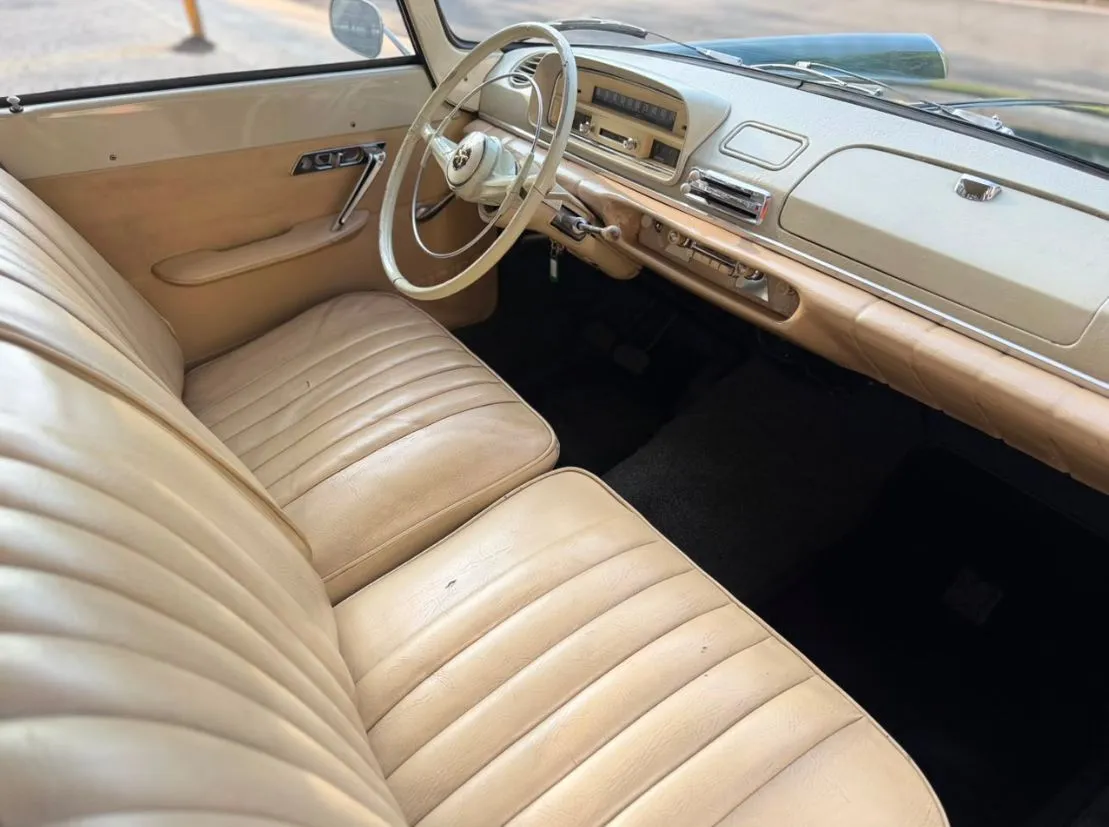 PEUGEOT 404 BERLINA 1962
