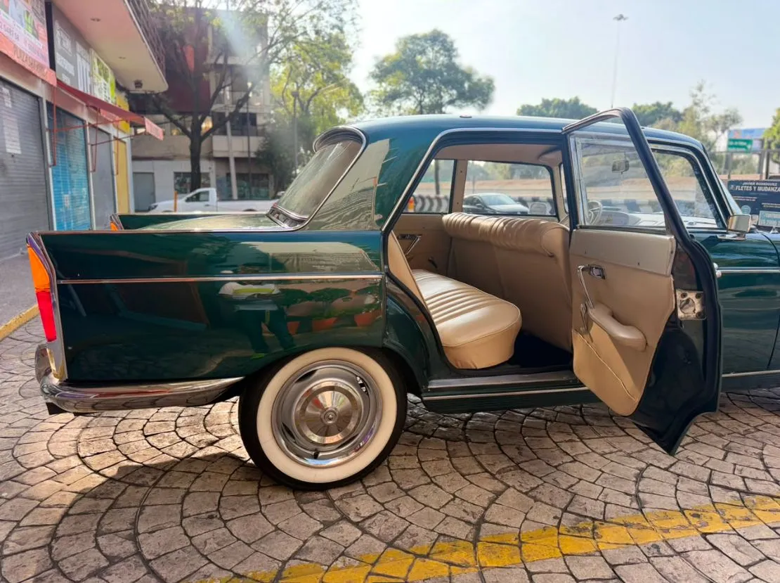 PEUGEOT 404 BERLINA 1962