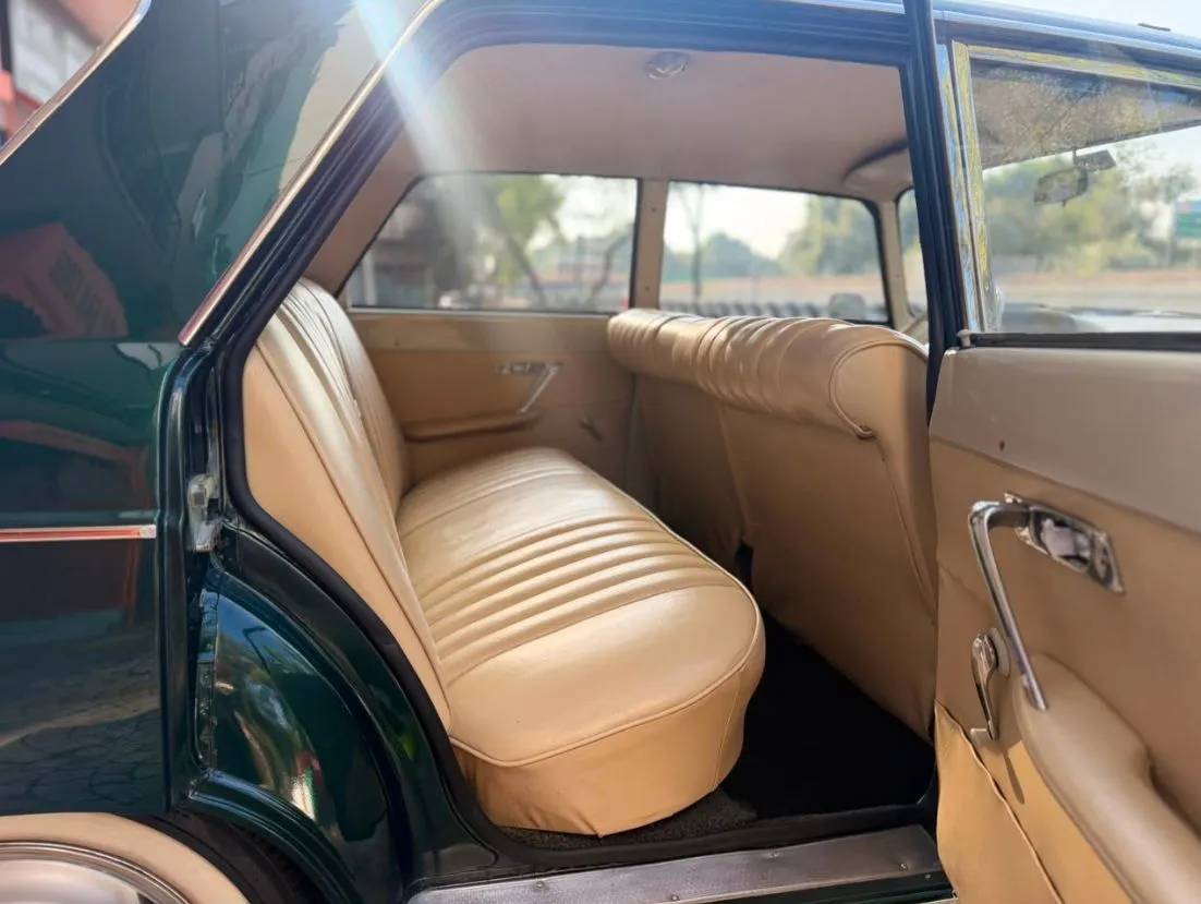 PEUGEOT 404 BERLINA 1962