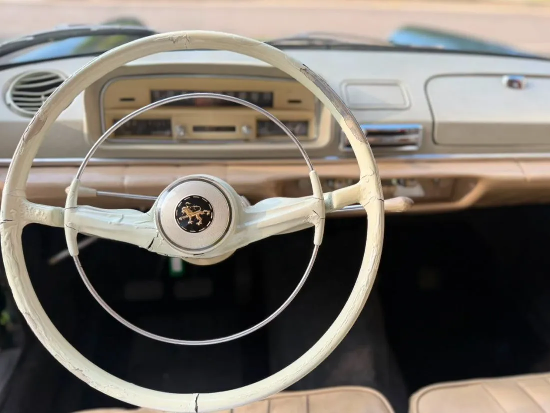 PEUGEOT 404 BERLINA 1962