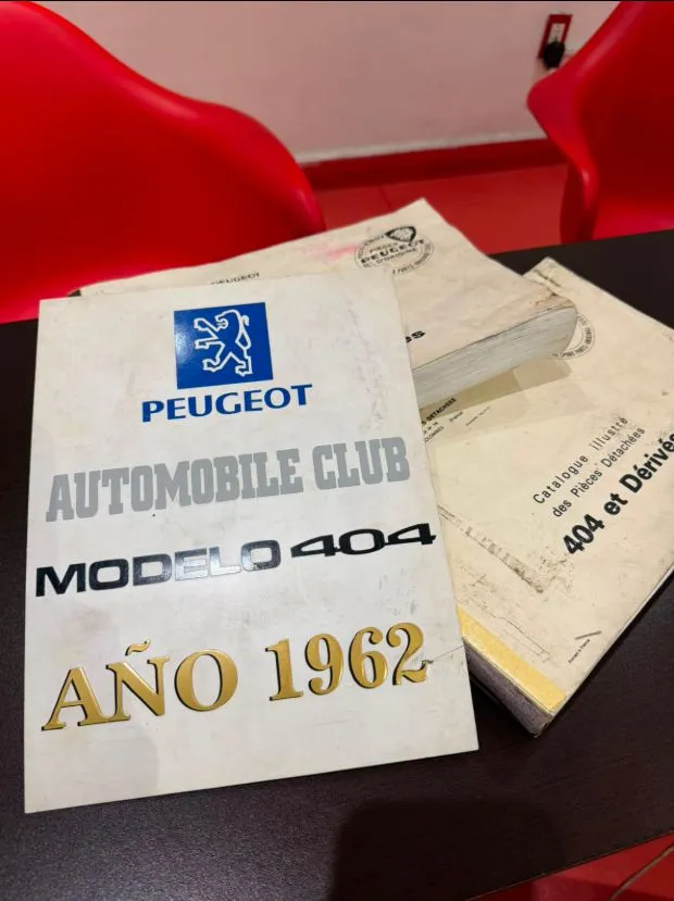 PEUGEOT 404 BERLINA 1962