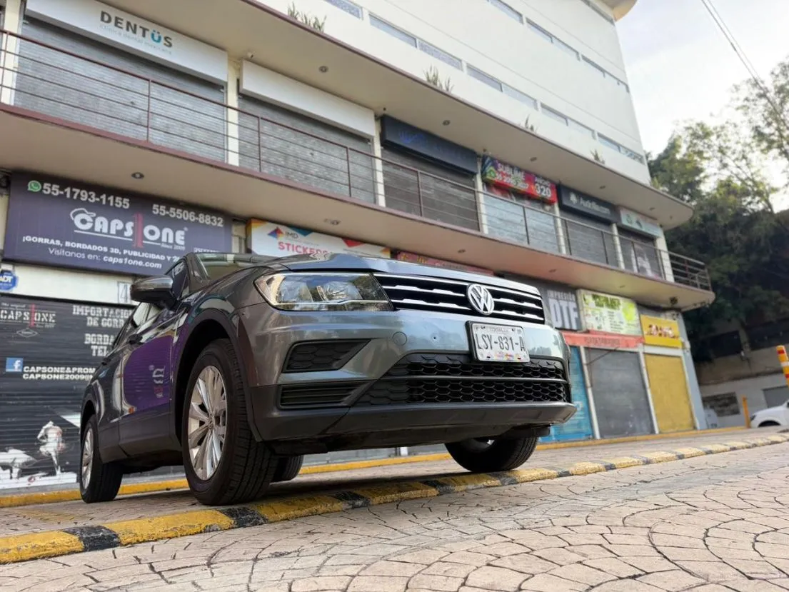 VOLKSWAGEN TIGUAN TRENDLINE 2018