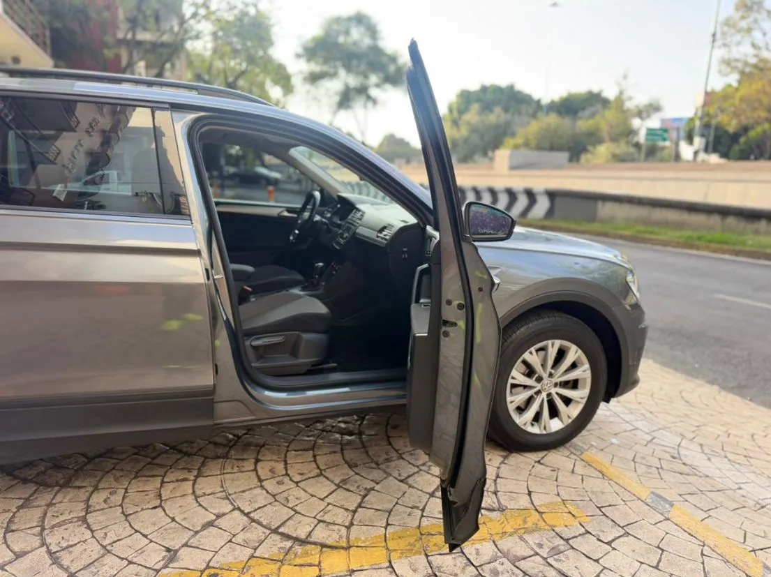 VOLKSWAGEN TIGUAN TRENDLINE 2018